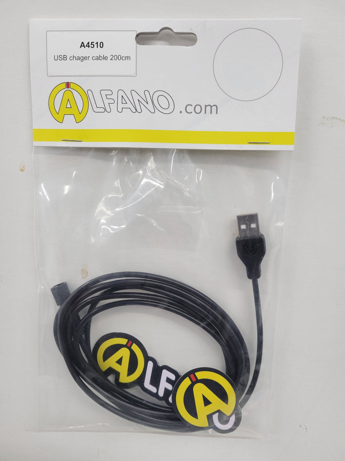Alfano charging cable with USB connector end