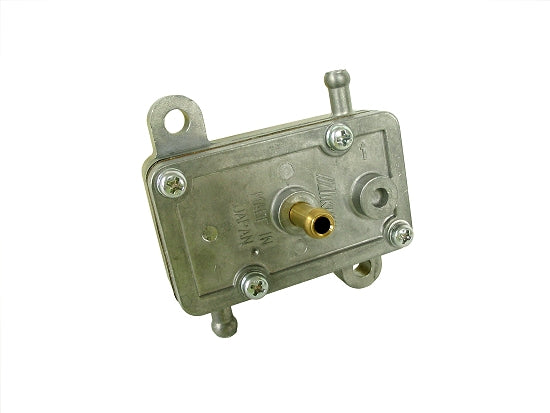 Compact LP425 single outlet fuel pump for kart engine installation