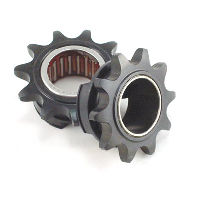 Black 10 tooth small pattern sprocket with Teflon-lined DU bushing and retaining clip for #40/41 chain