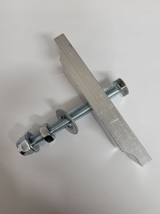 Margay Ignite weight bracket installed on steering support